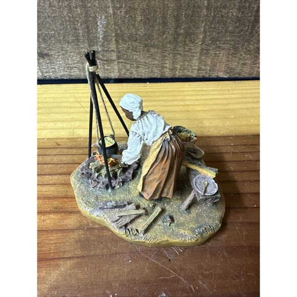 Lang And Wise Colonial Williamsburg Cooking Over Fire - Picture 3 of 5